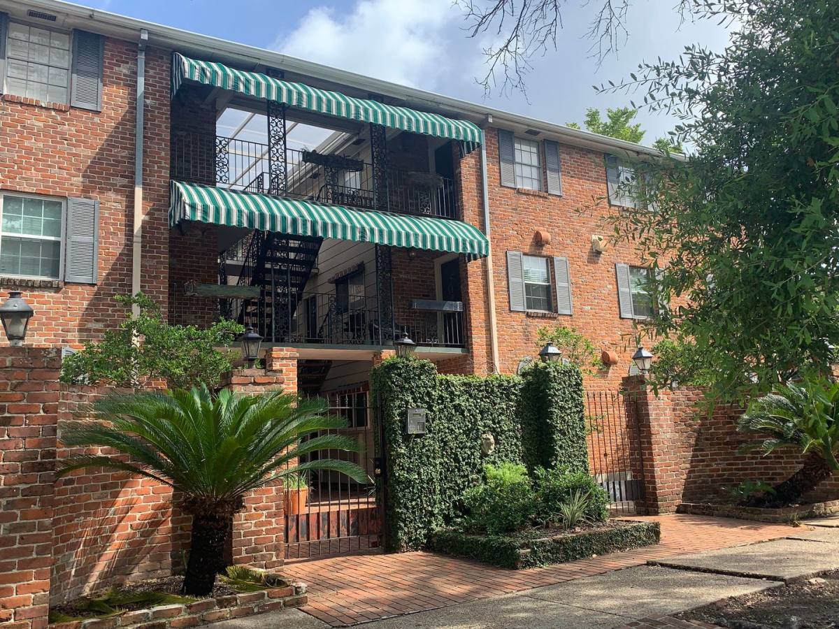 Apartment for rent at 2855 St Charles Ave #309, New Orleans, LA 70115