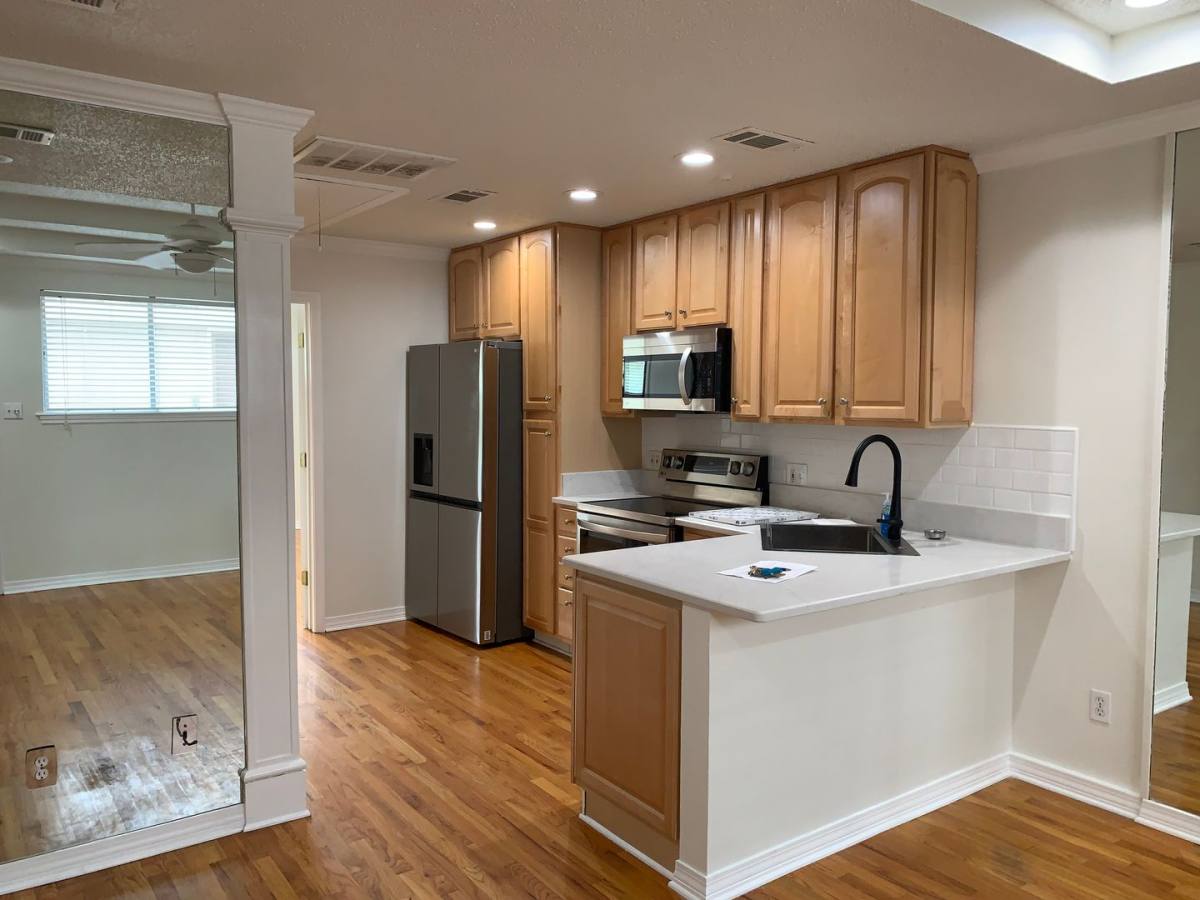 Apartment for rent at 2855 St Charles Ave #309, New Orleans, LA 70115