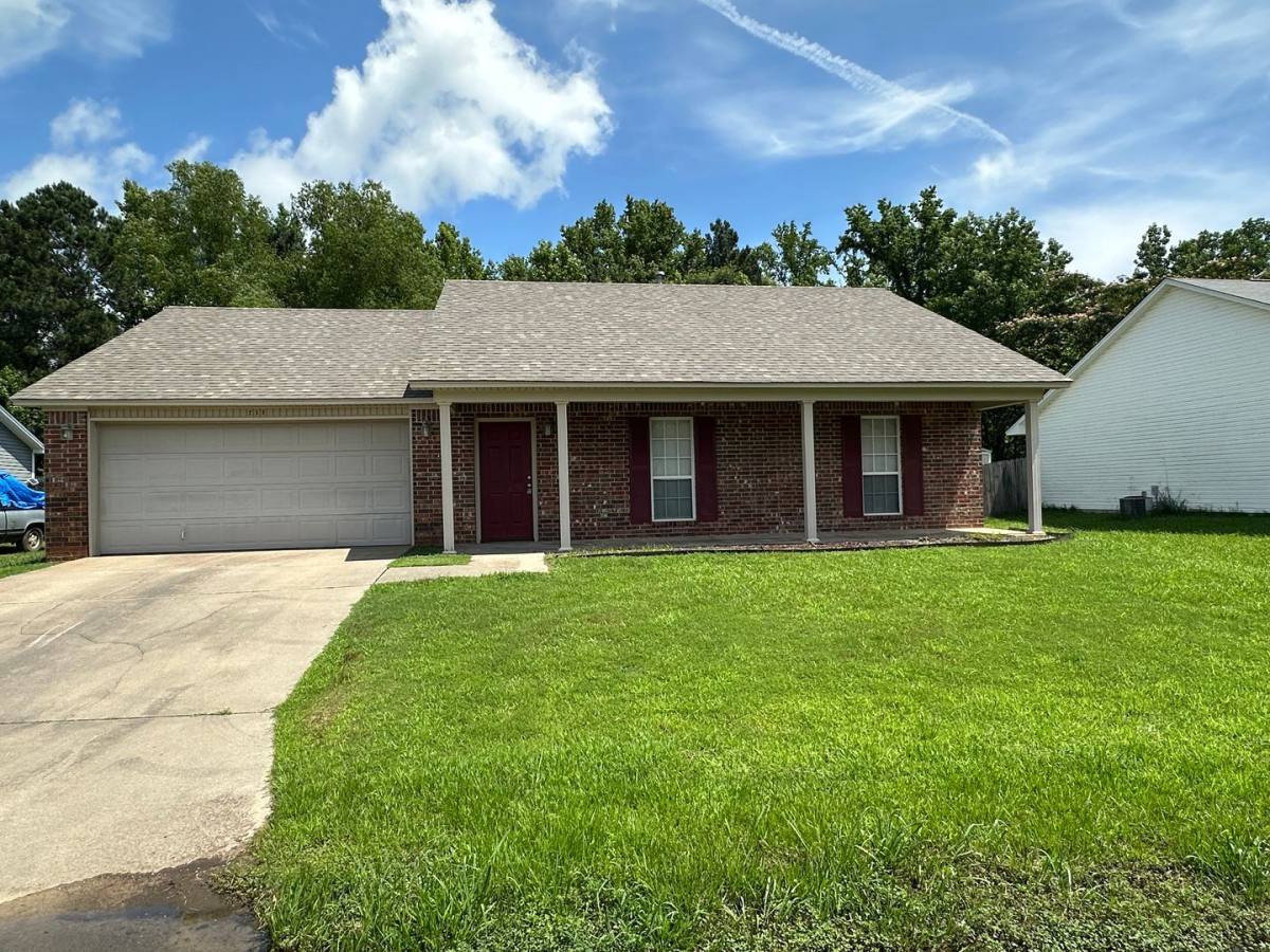 House for rent at 250 Hunters Run Dr, Benton, AR 72015