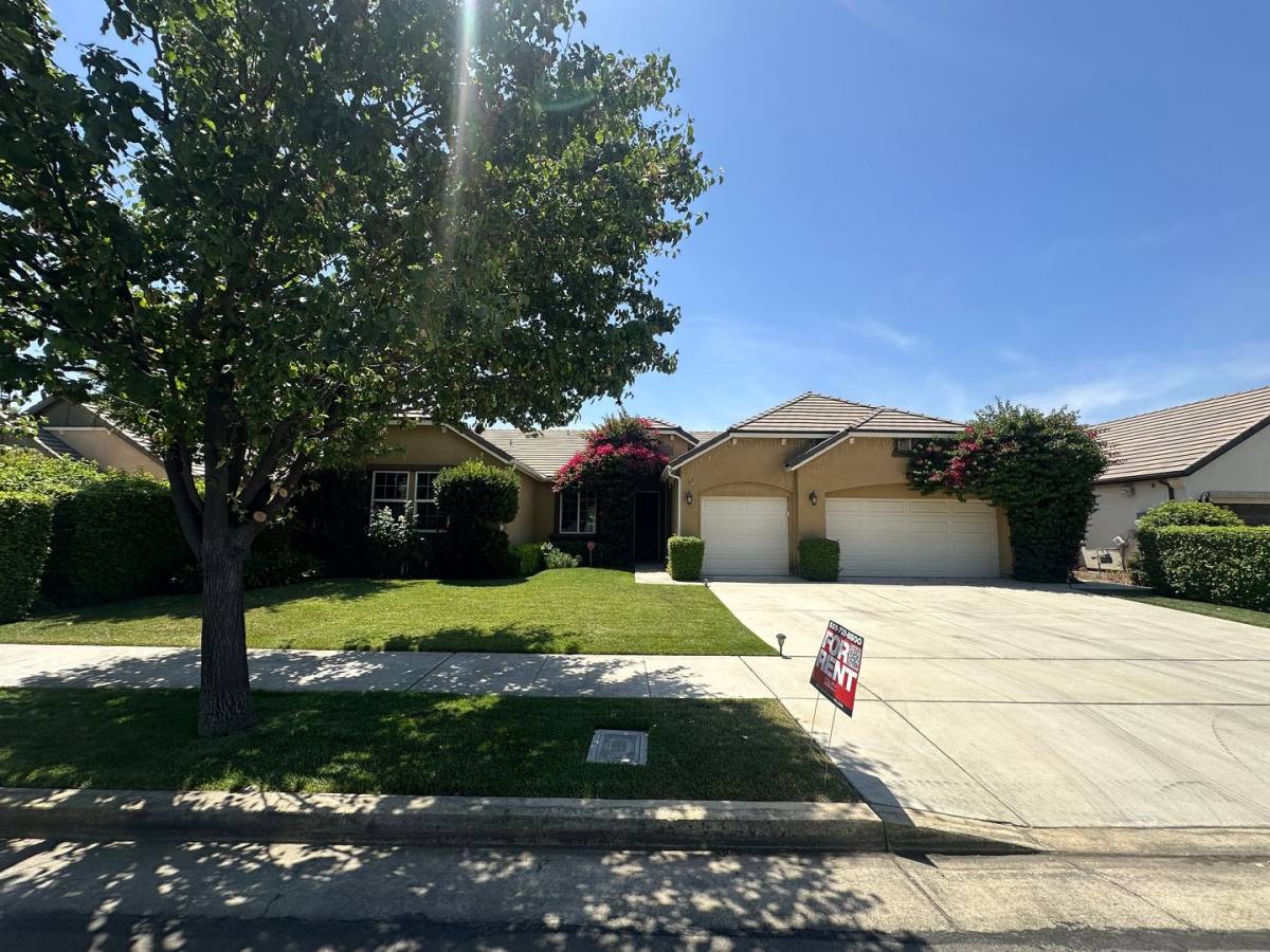 House for rent at 3517 W Sunnyview Ave, Visalia, CA 93291