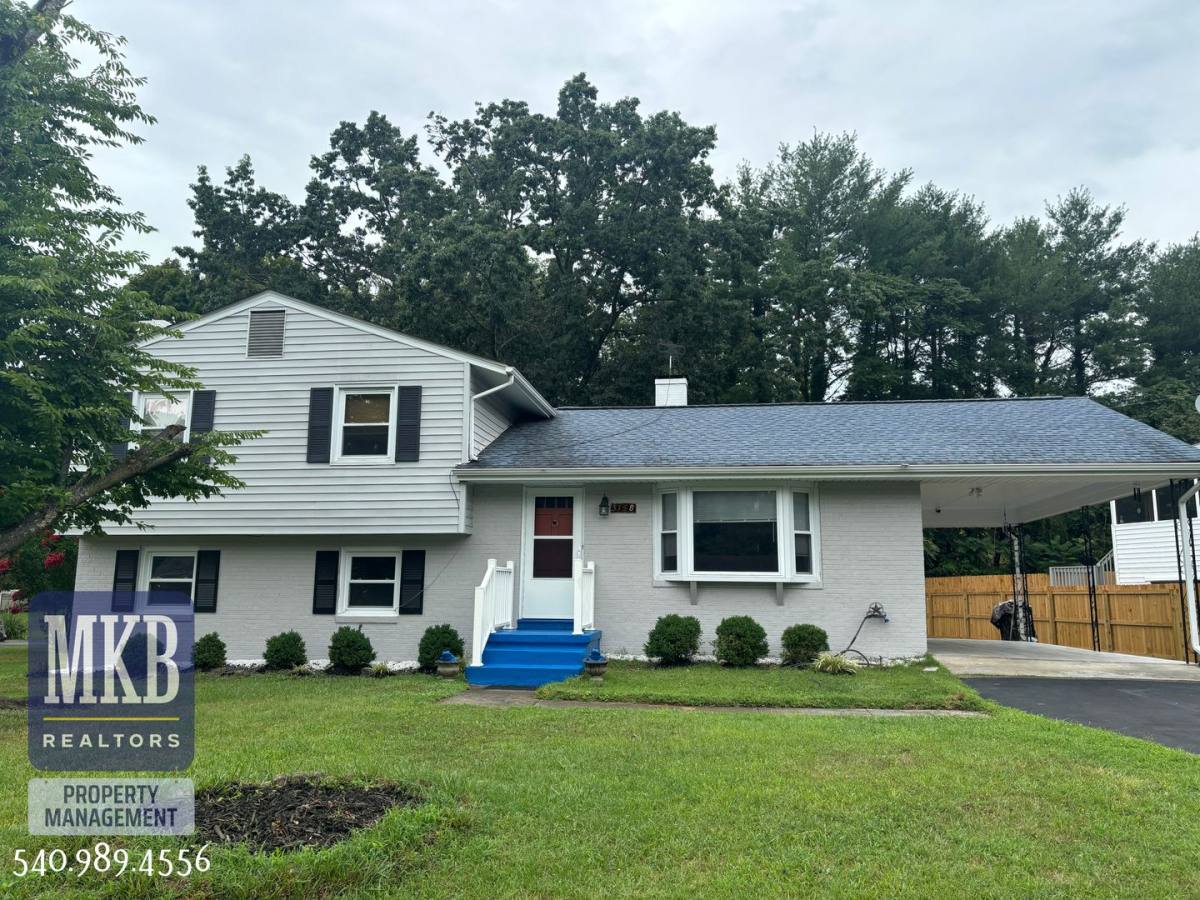 House for rent at 3158 Galloway Dr, Roanoke, VA 24018