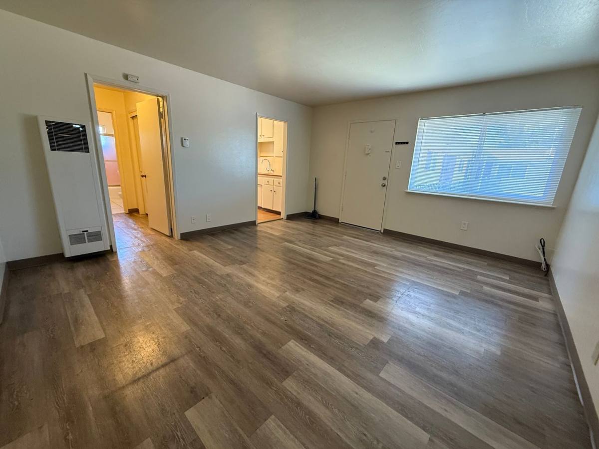 Apartment for rent at 727 E Duane Ave, Sunnyvale, CA 94085