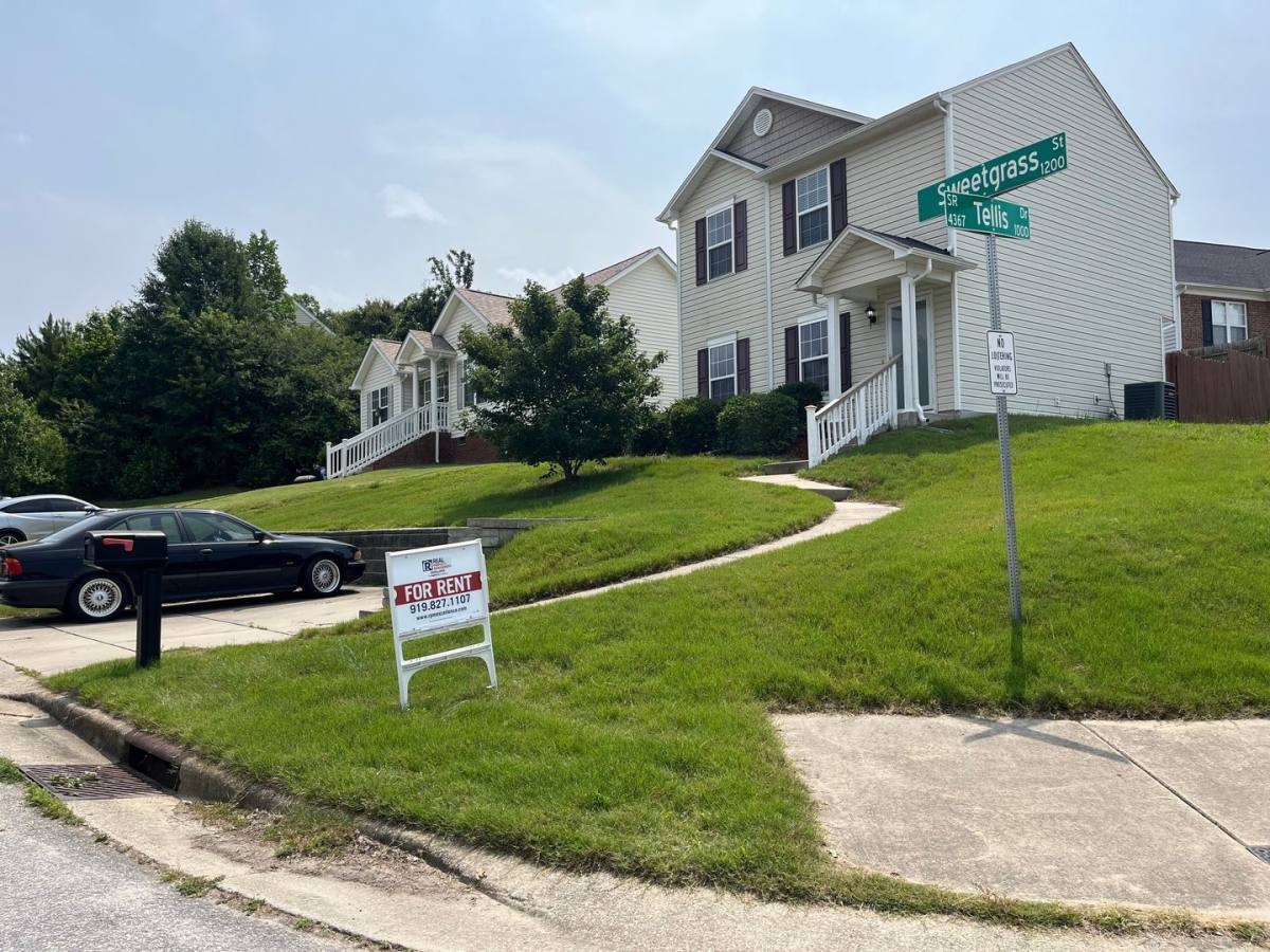 1209 Sweetgrass St, Knightdale, NC 27545