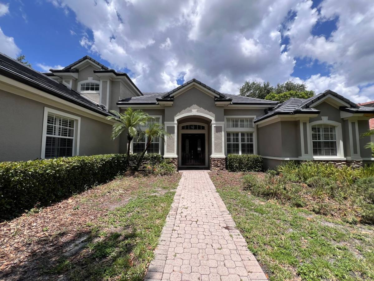 House for rent at 8918 Elliotts Court, Orlando, FL 32836