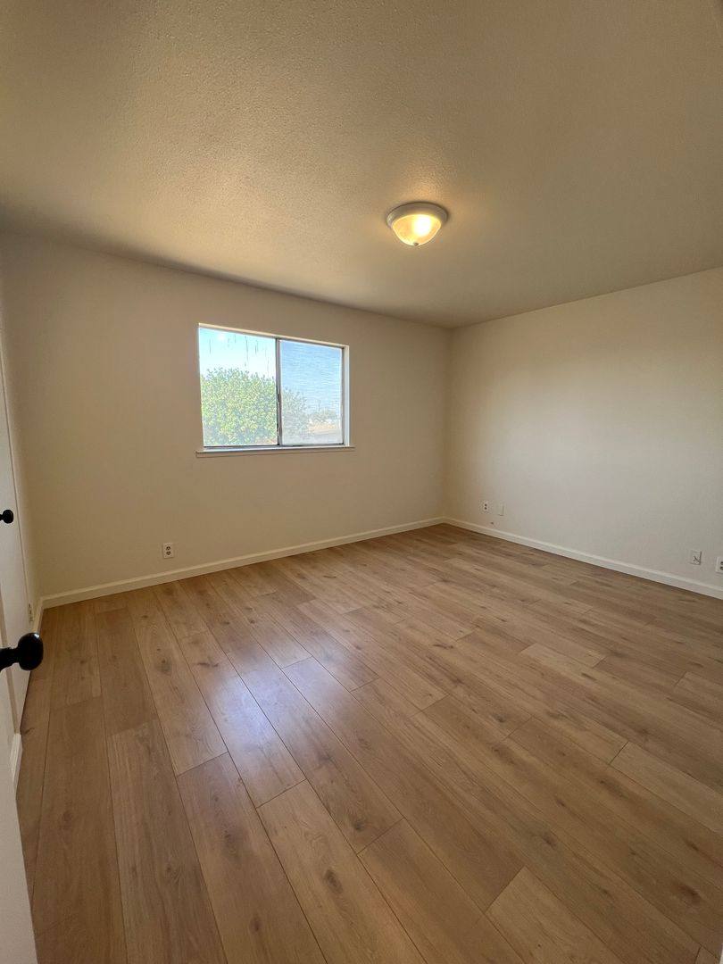 Apartment for rent at 609 -615 Moore St, Madera, CA 93638