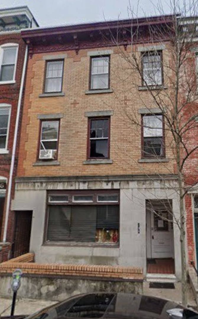 Apartment for rent at 208 N 9th St, Allentown, PA 18102