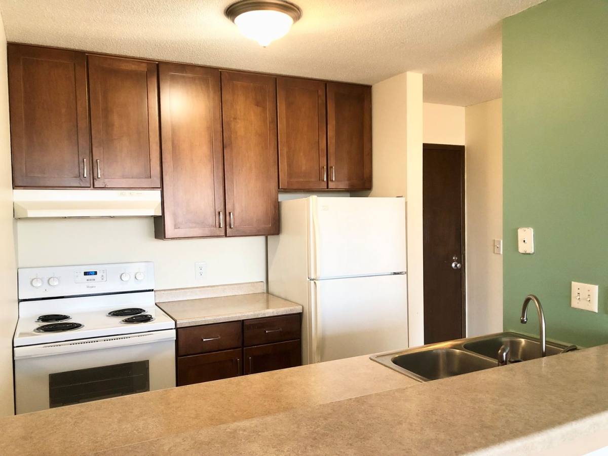 Apartment for rent at 810 Thornton St SE, Minneapolis, MN 55414