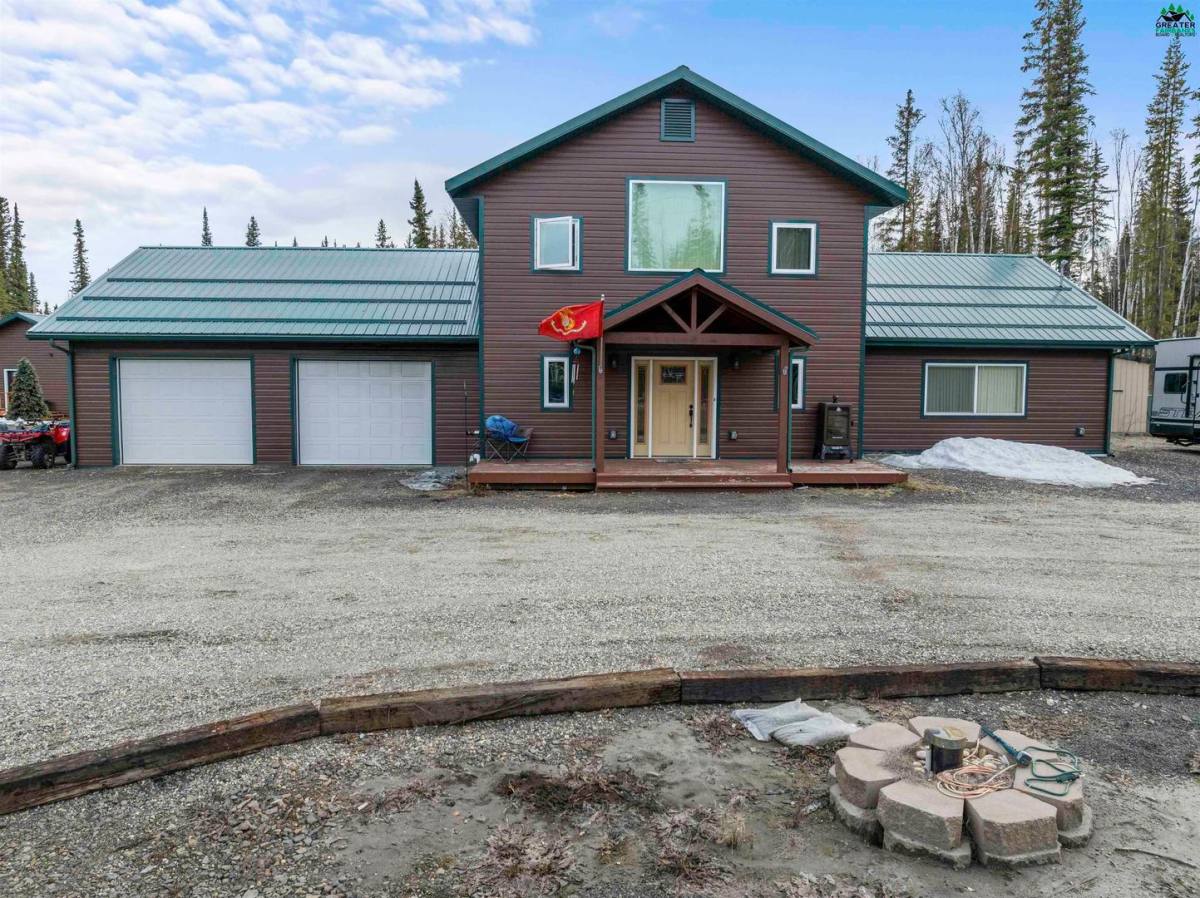 Apartment for rent at 2468 Topeka Dr, North Pole, AK 99705