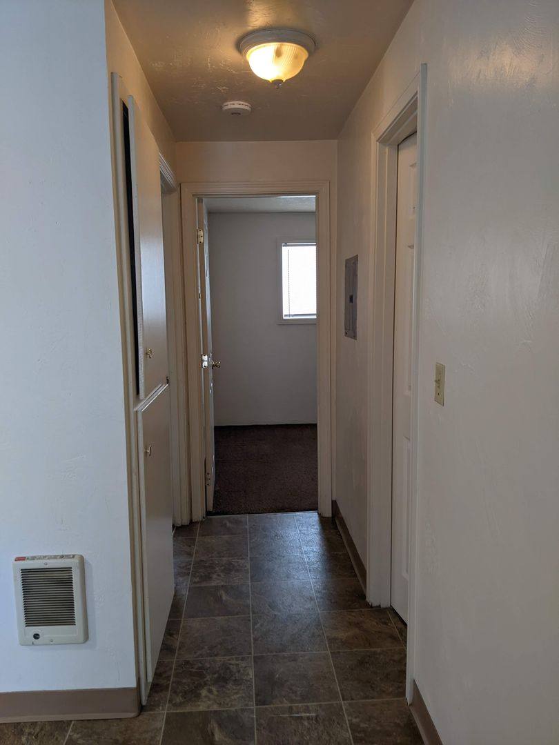 Apartment for rent at 142 Jefferson St, Eugene, OR 97402