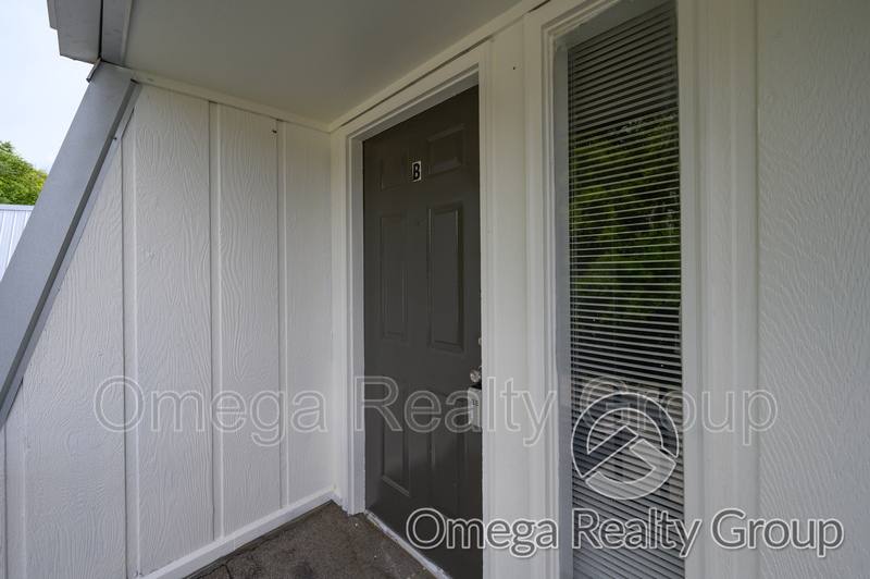 Apartment for rent at 3386 McGehee Rd, Montgomery, AL 36111