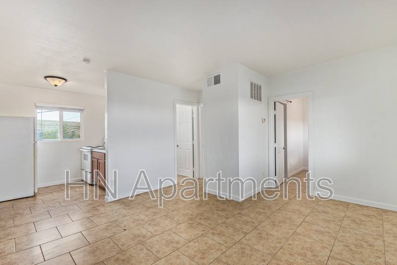 Apartment for rent at 2146 E Taylor St #9, Phoenix, AZ 85006