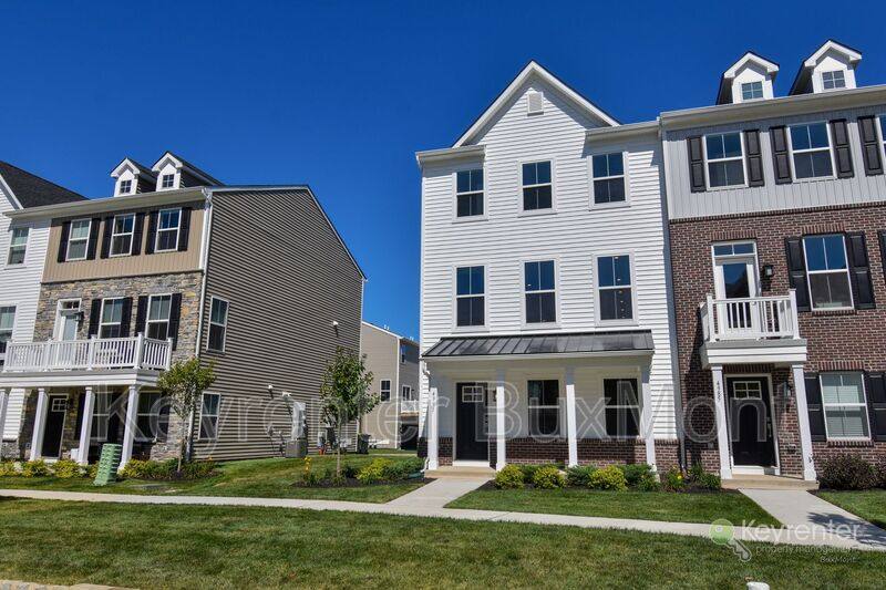 Townhouse for rent at 4991 Franklin Circle, Pipersville, PA 18947