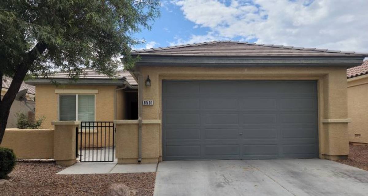 House for rent at 8501 Sherwood Park, Las Vegas, NV 89131