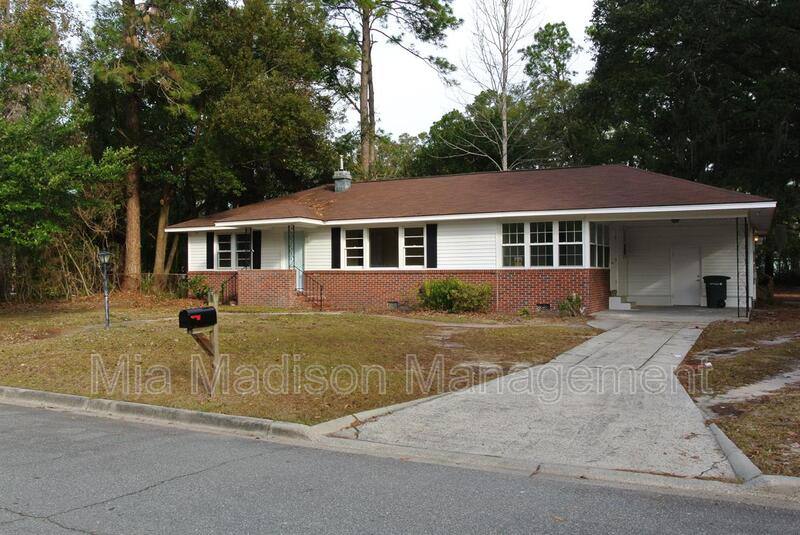 House for rent at 2108 E 65th St, Savannah, GA 31404