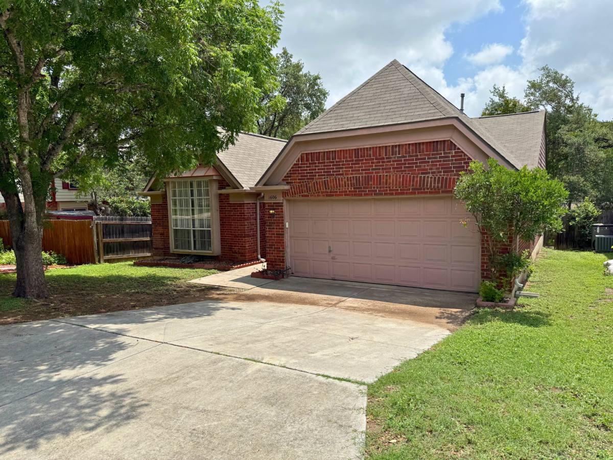House for rent at 1606 Kingsbridge, San Antonio, TX 78253