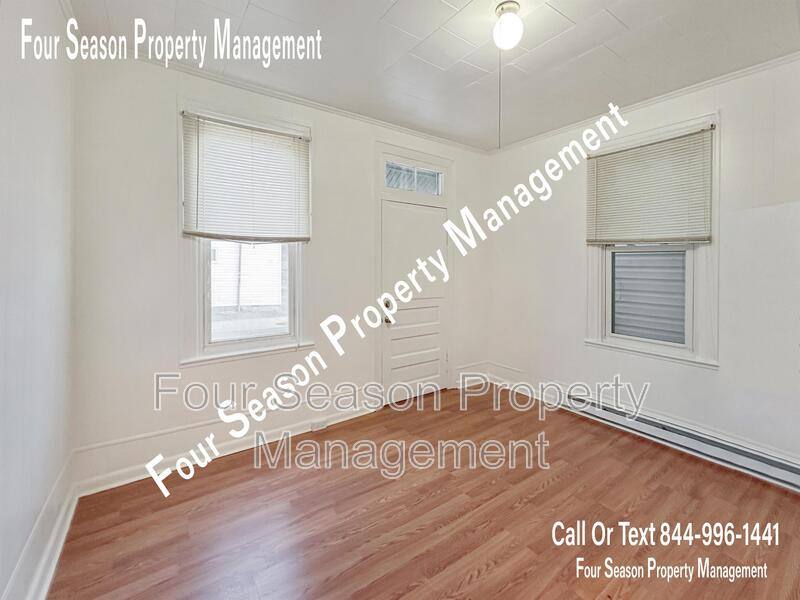 Apartment for rent at 405 Jonathan St, Hagerstown, MD 21740