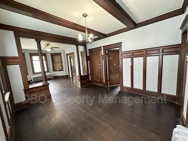 Apartment for rent at 825 Myrtle Ave #2, Albany, NY 12208