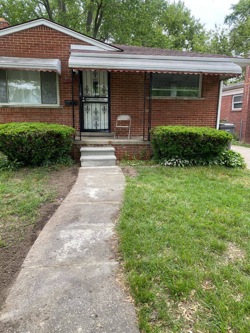 House for rent at 28954 Parkwood St, Inkster, MI 48141