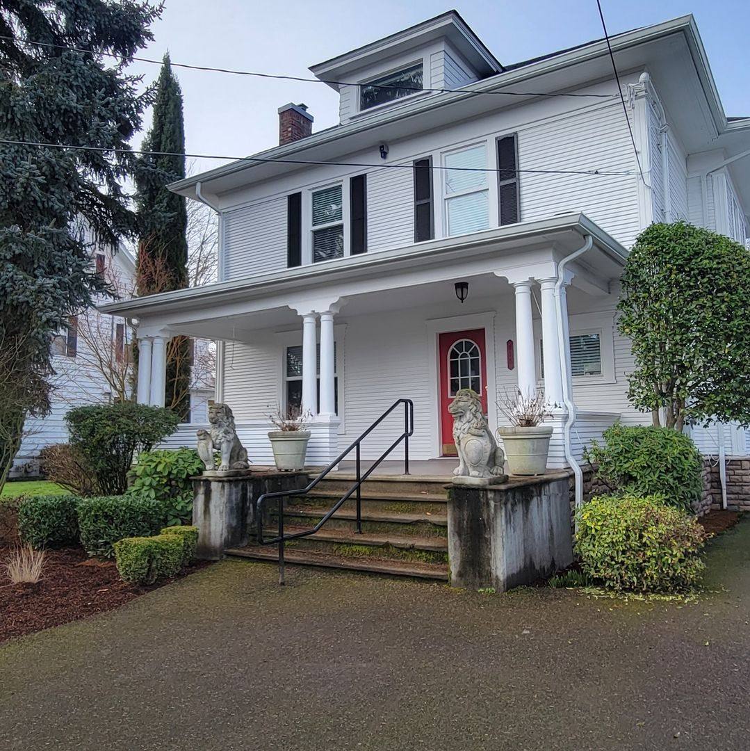 House for rent at 825 NE Evans St, McMinnville, OR 97128