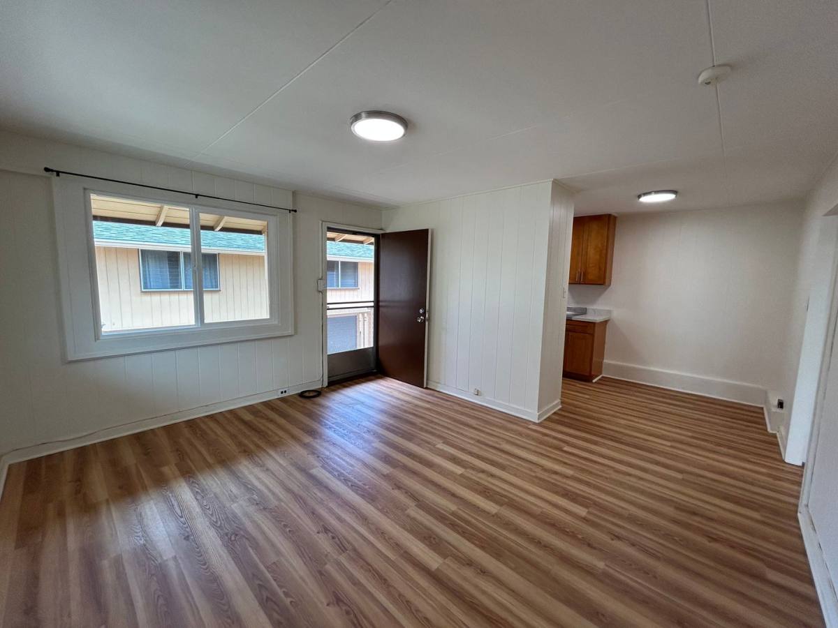 Apartment for rent at 918 Wiliwili St, Honolulu, HI 96826