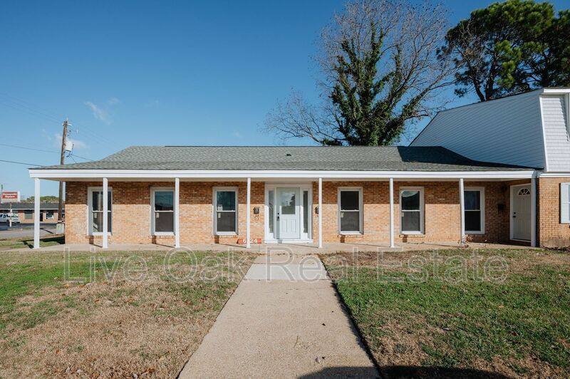 House for rent at 6124 Lexington Court #B, Virginia Beach, VA 23464