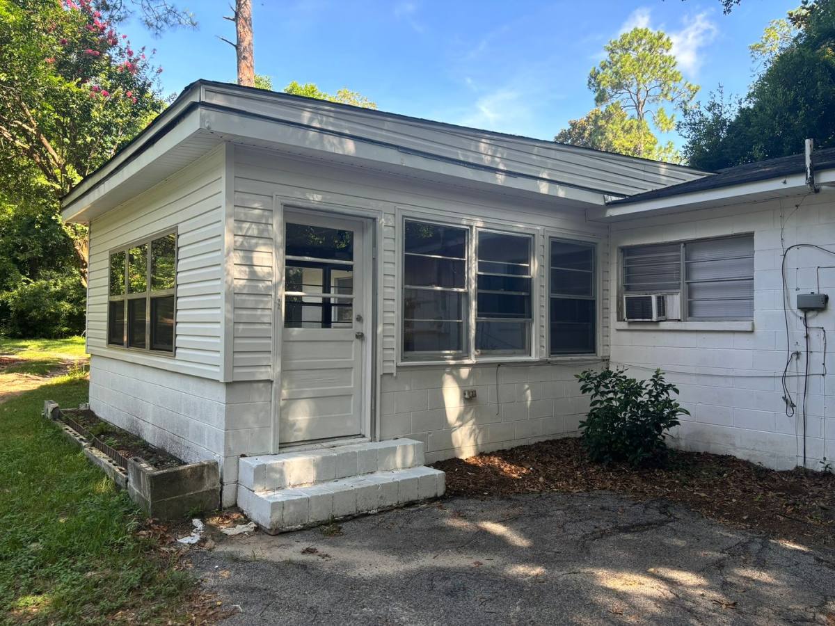 House for rent at 17A Tillman St, Statesboro, GA 30458