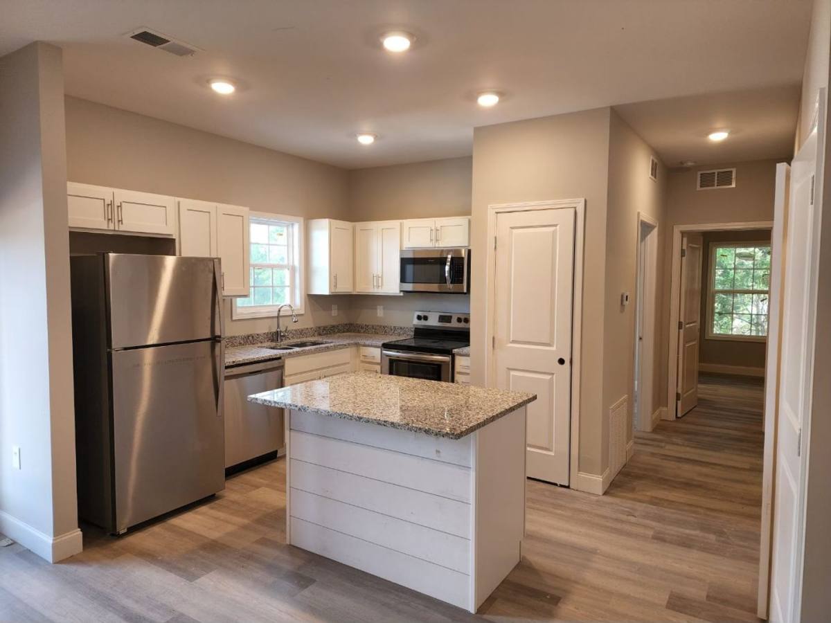 Apartment for rent at 2244 Hickory St, Bowling Green, KY 42101