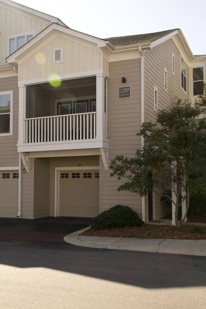 Townhouse for rent at 2225 Egret Crest Lane, Charleston, SC 29414