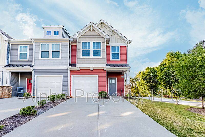 Townhouse for rent at 400 Pangel Lane, Duncan, SC 29334