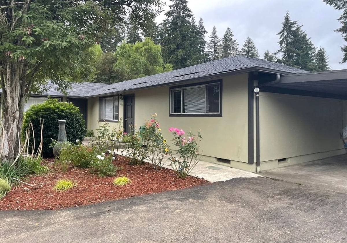 Apartment for rent at 6295 SW 188th Court, Beaverton, OR 97007