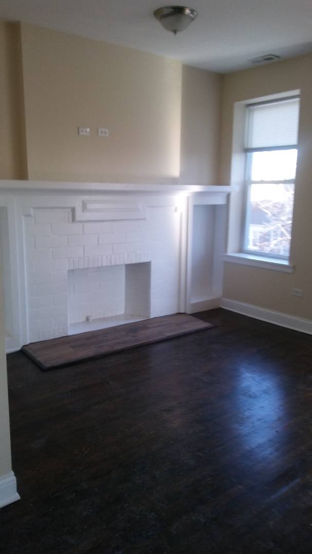 Apartment for rent at 4838 N Troy St, Chicago, IL 60625