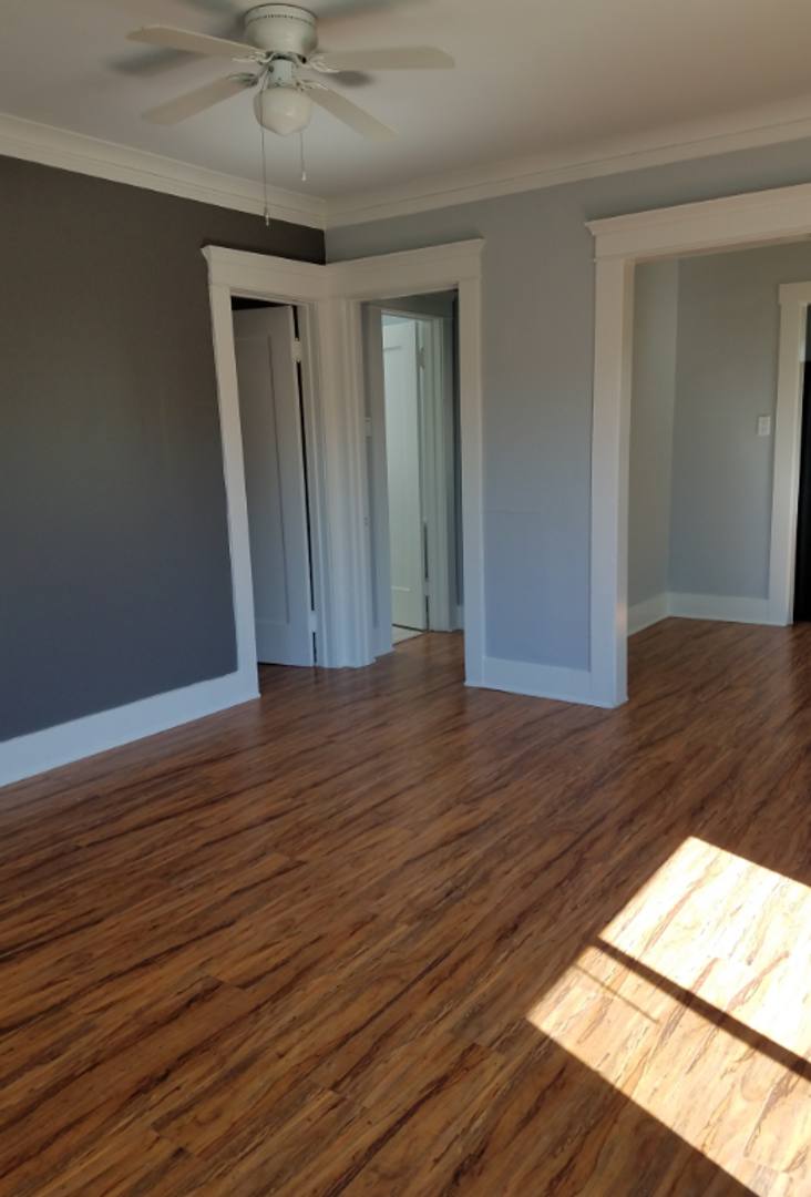 Apartment for rent at 1542-1548 1 2 Pine Ave, Long Beach, CA 90813