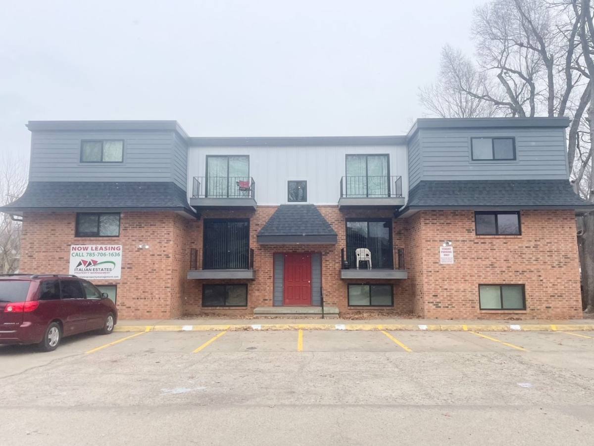 Apartment for rent at 714 Humboldt St, Manhattan, KS 66502