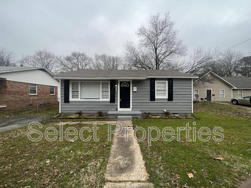 House for rent at 1802 Henry St, Jonesboro, AR 72401