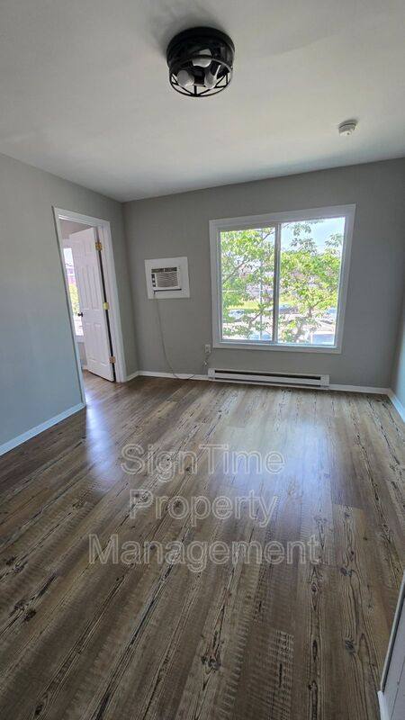 Apartment for rent at 62 W Church St #1, Hagerstown, MD 21740