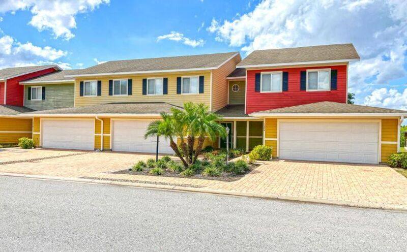 Townhouse for rent at 1306 Evergreen Court, Winter Haven, FL 33881