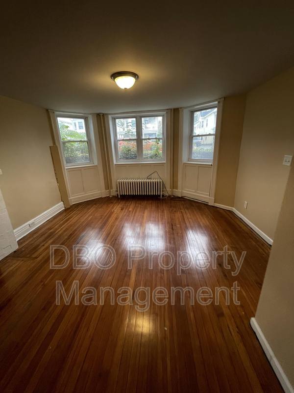Apartment for rent at 273 Western Ave #1, Albany, NY 12203