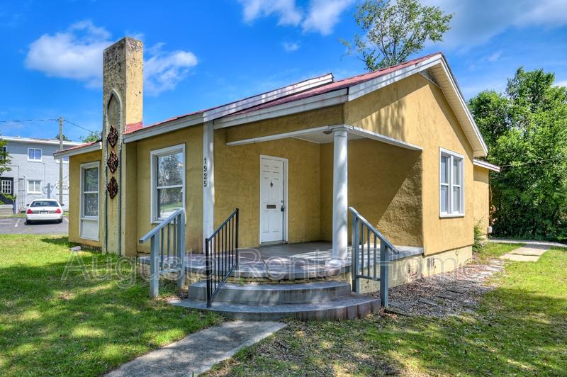 Apartment for rent at 1925 Central Ave, Augusta, GA 30904