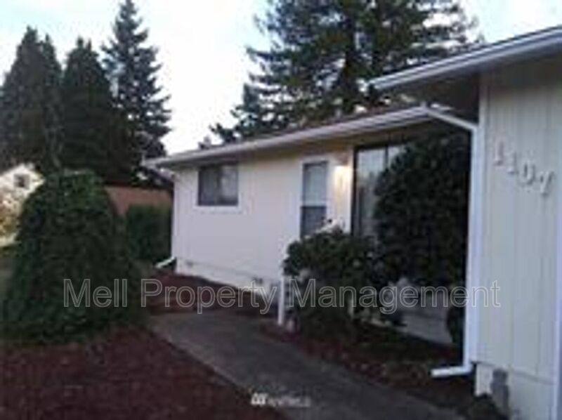 Apartment for rent at 1107 Thomas Ave, Shelton, WA 98584