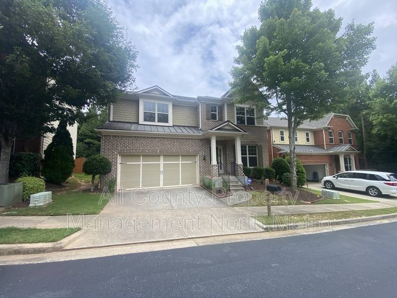 Townhouse for rent at 3371 Castleberry Village Circle, Cumming, GA 30040