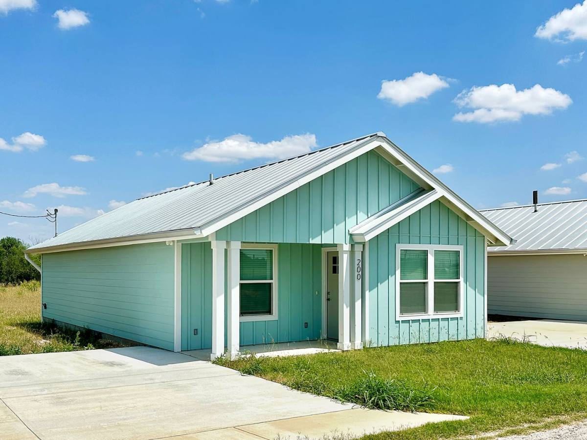 House for rent at 200 County Rd, Castroville, TX 78009