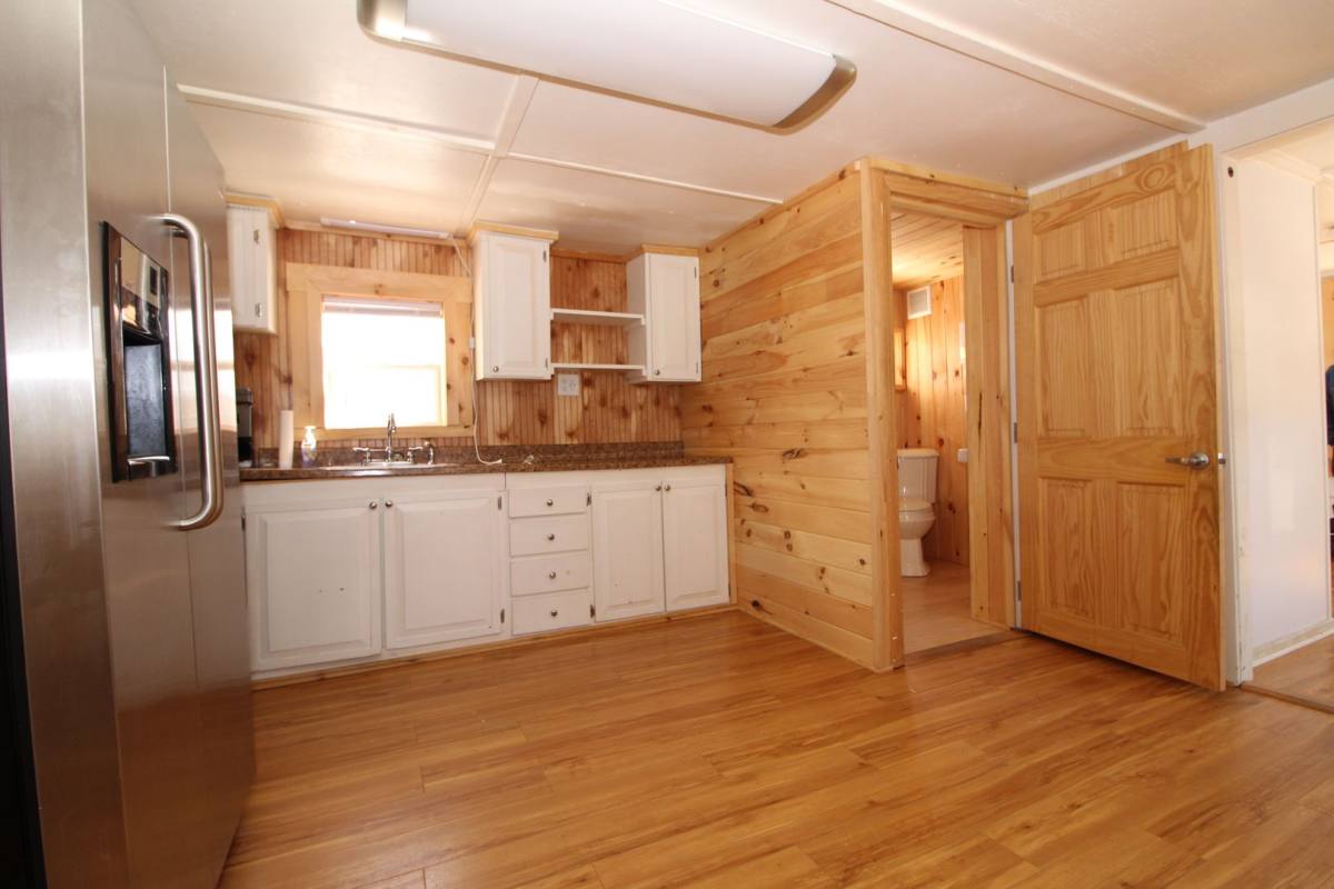 Apartment for rent at 527-529 Maine Ave, Farmingdale, ME 04344