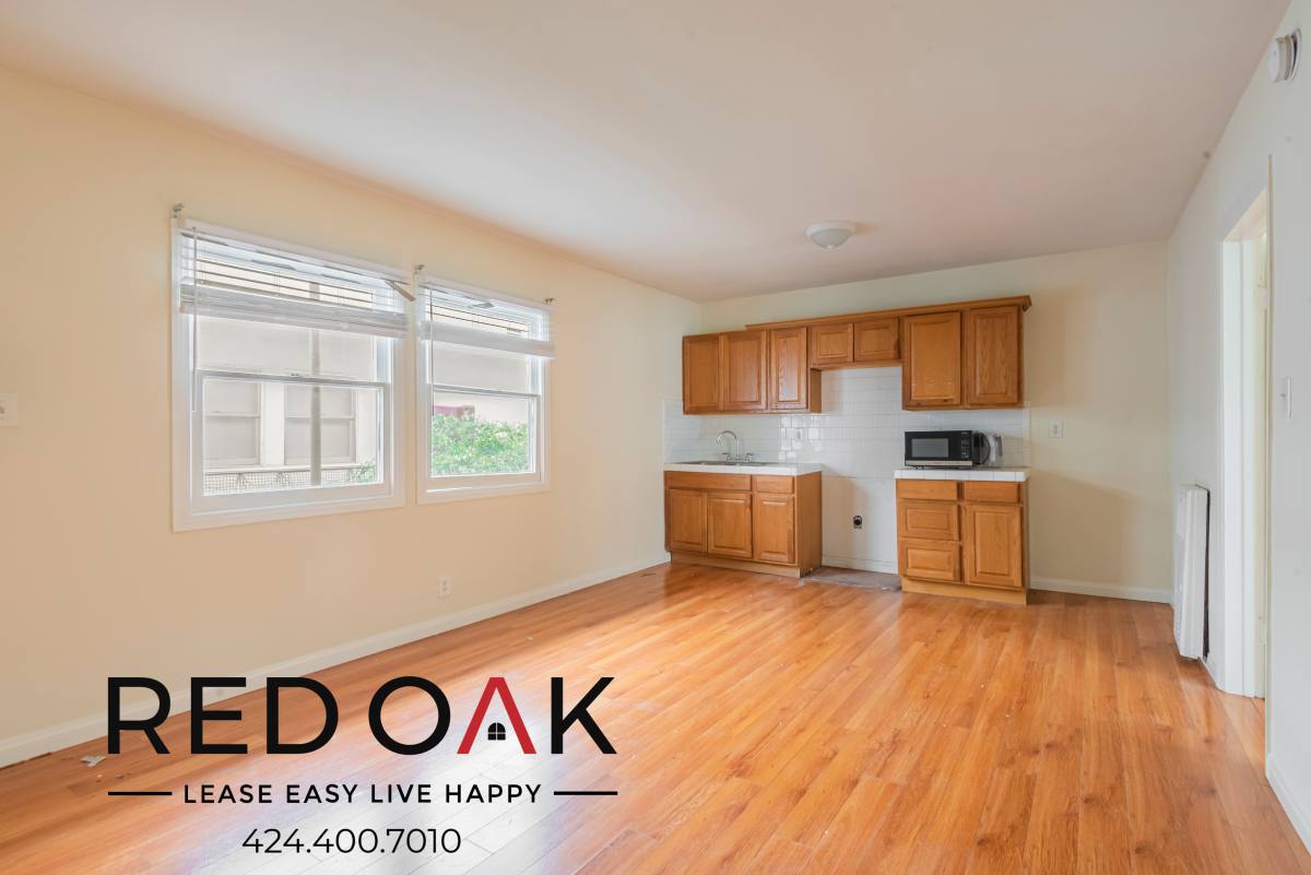 Condo for rent at 615 N Rossmore Ave #203, Los Angeles, CA 90004