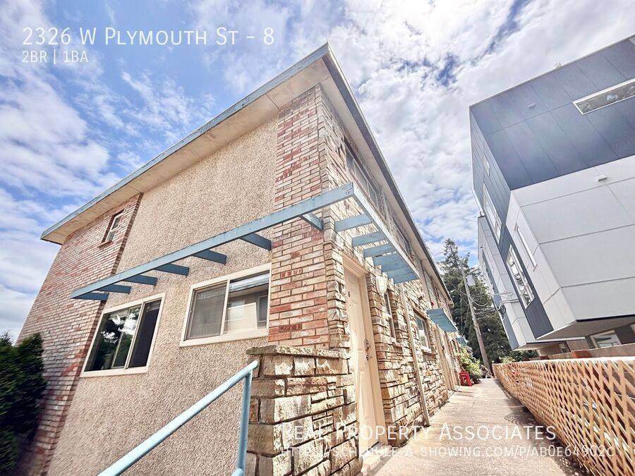 Apartment for rent at 2326 W Plymouth St #8, Seattle, WA 98199