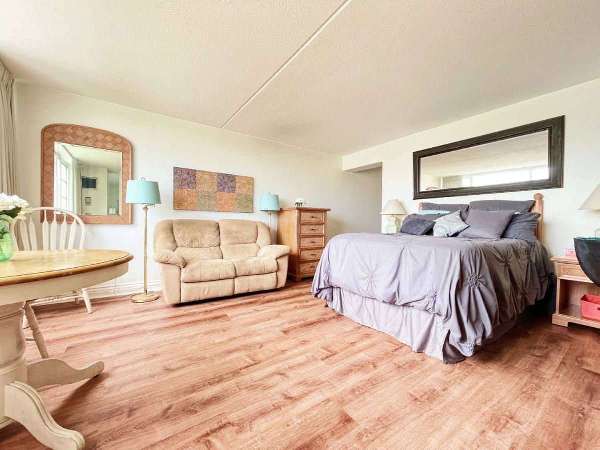 Condo for rent at 400 Hobron Lane, Honolulu, HI 96815