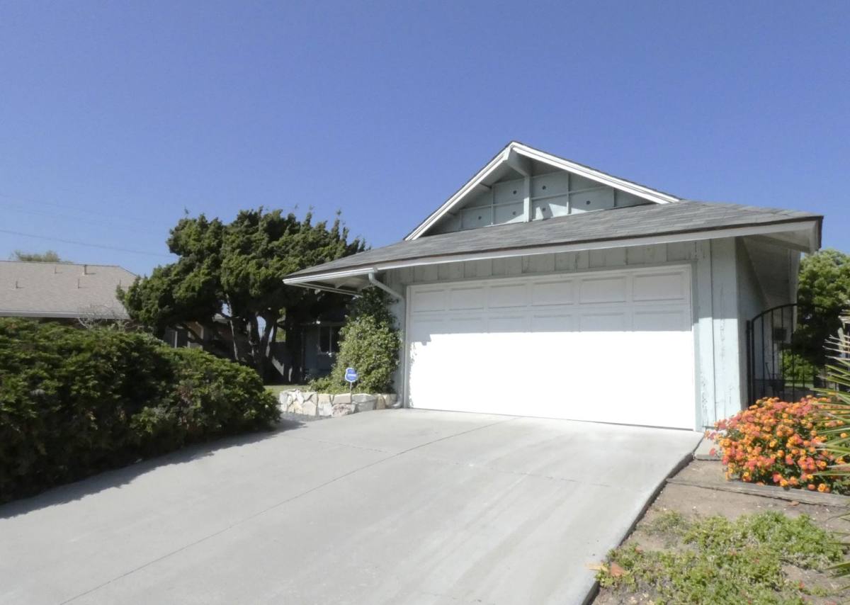 House for rent at 16549 Sugargrove Dr, Whittier, CA 90604