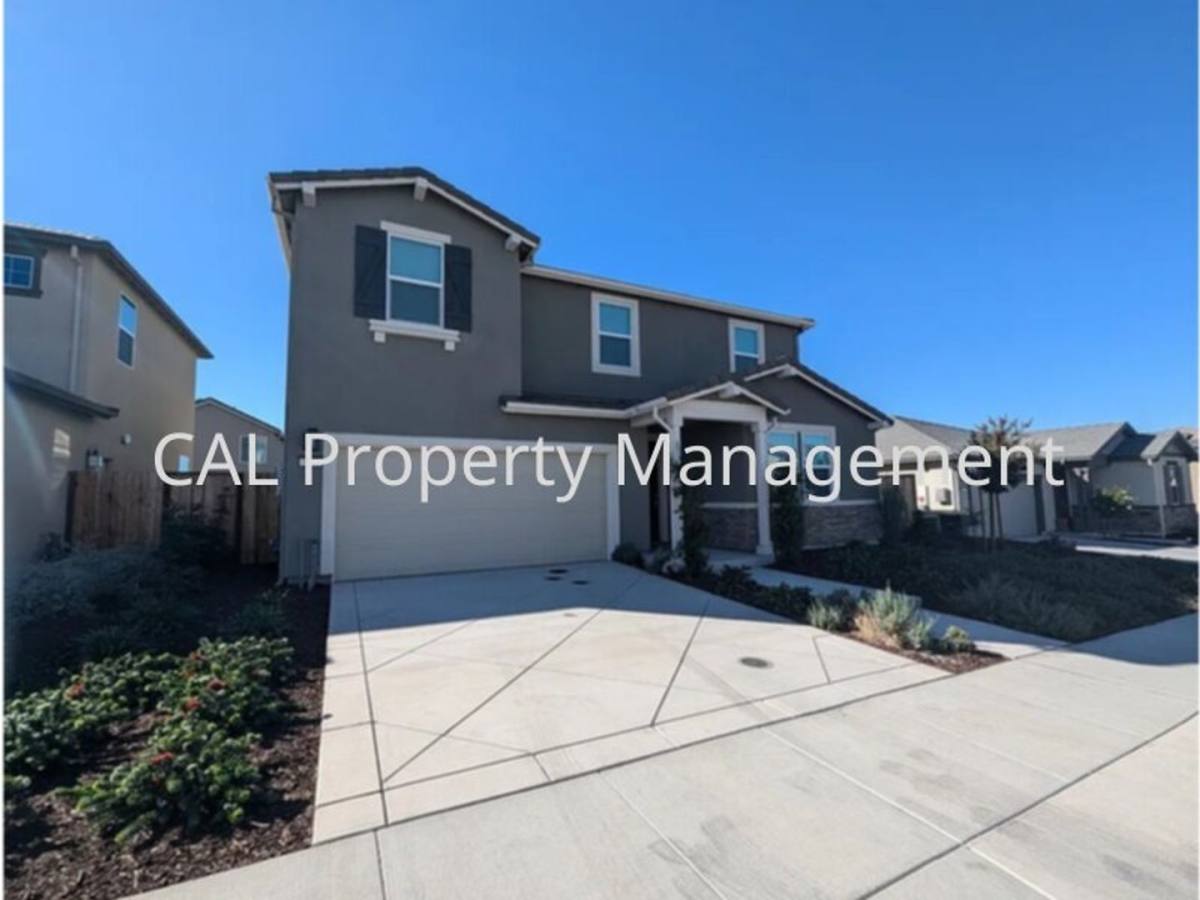 House for rent at 2191 Brighton Dr, Hollister, CA 95023