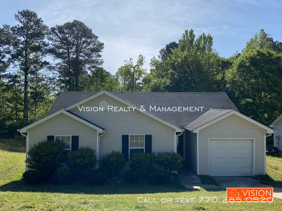 House for rent at 124 Pin Oak Trail, Villa Rica, GA 30180