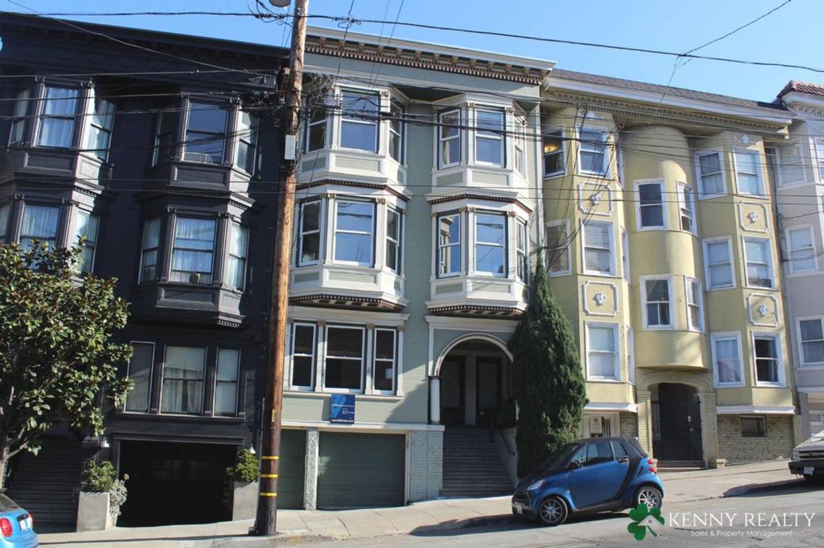 House for rent at 635 A Castro St, San Francisco, CA 94114
