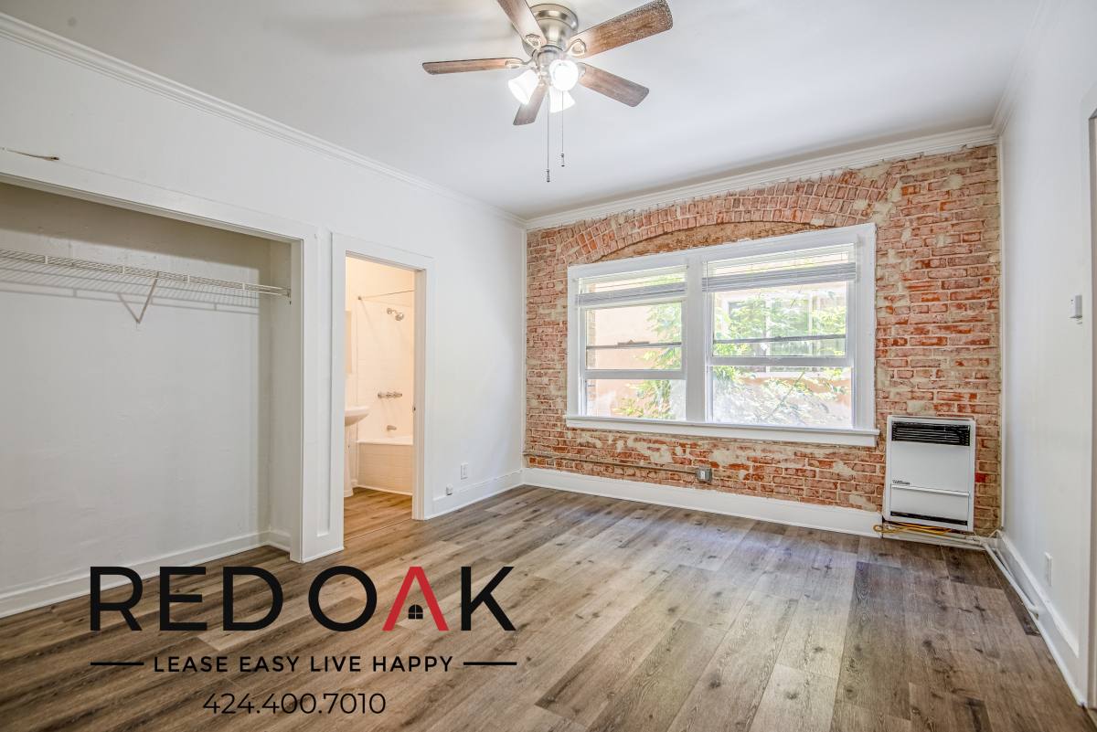 Apartment for rent at 728 S Berendo St #305, Los Angeles, CA 90005